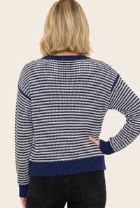 TWO TONE PULLOVER SWEATER