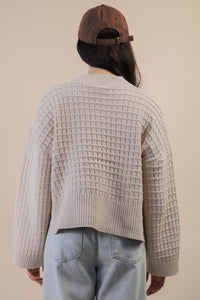 OVERSIZED TEXTURED KNIT SWEATER
