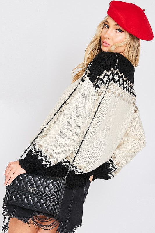 COZY KNITTED SWEATER