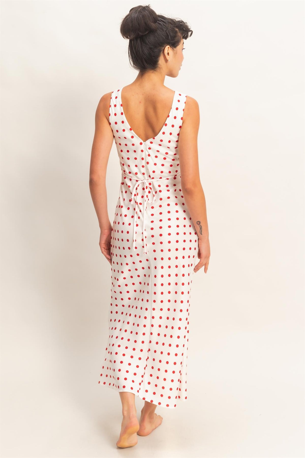 V-NECK POLKA DOT DRESS