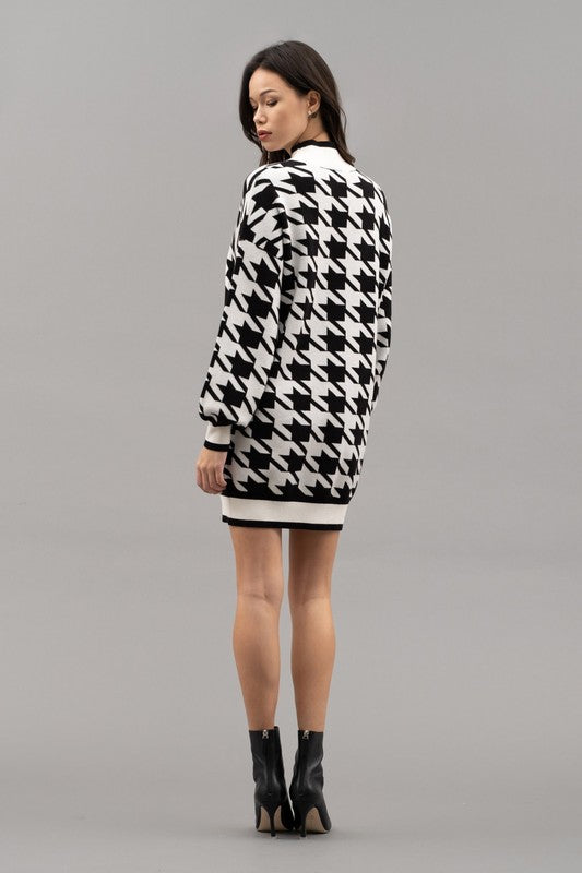 HOUNDSTOOTH SWEATER DRESS