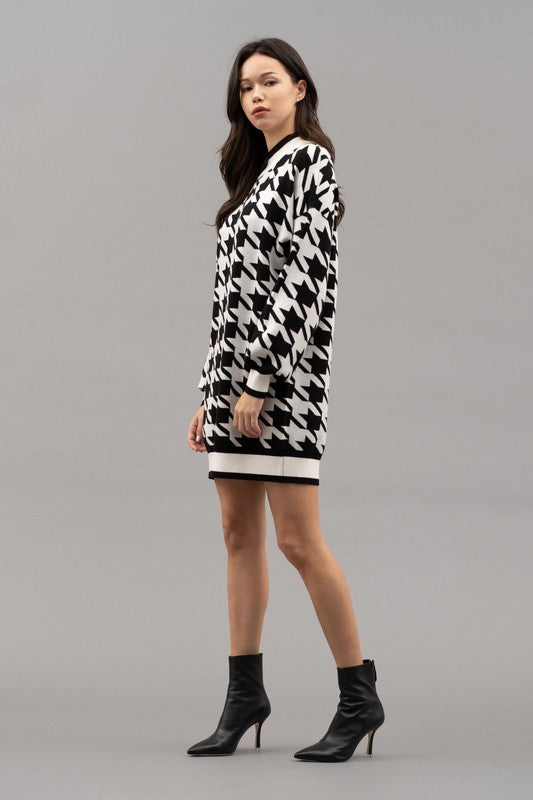 HOUNDSTOOTH SWEATER DRESS