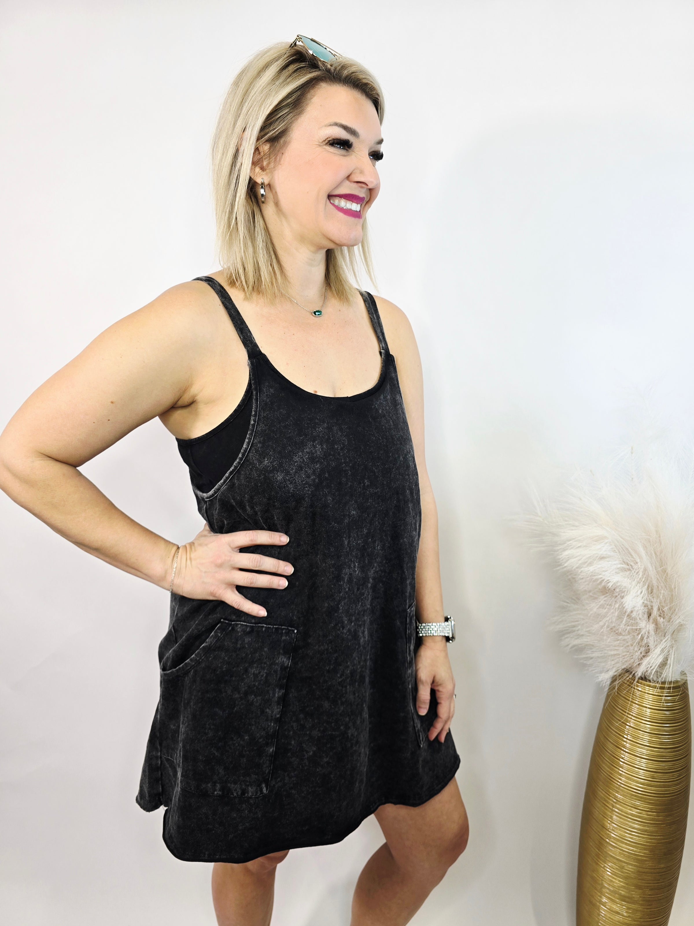 WASHED KNIT MINI DRESS