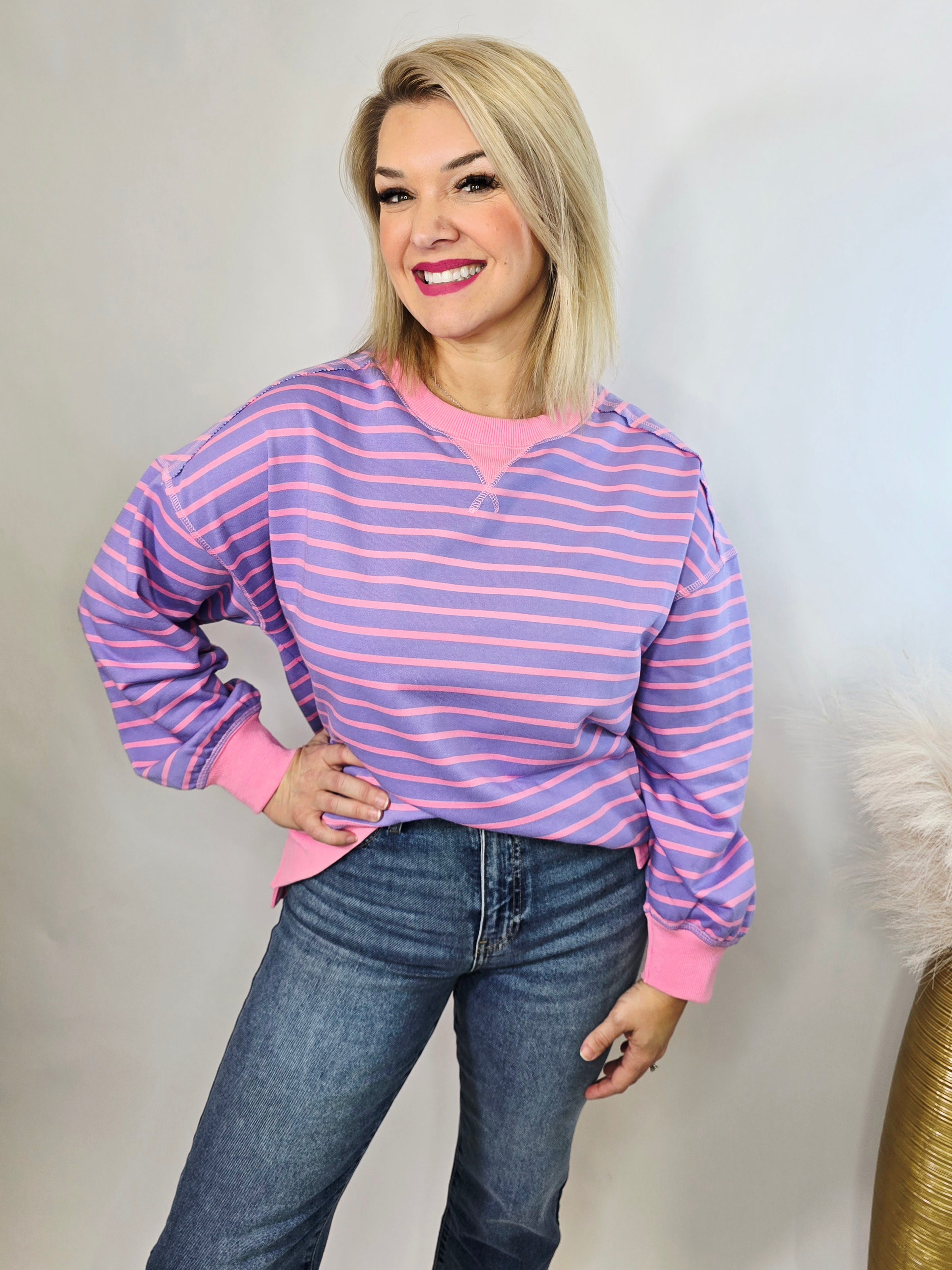 STRIPED OVERSIZED KNIT TOP