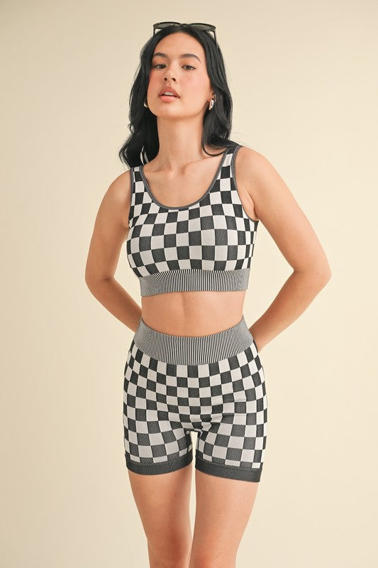 CHECKERED BIKER SHORTS