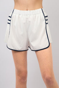 PLEATED DETAIL ACTIVEWEAR SHORTS