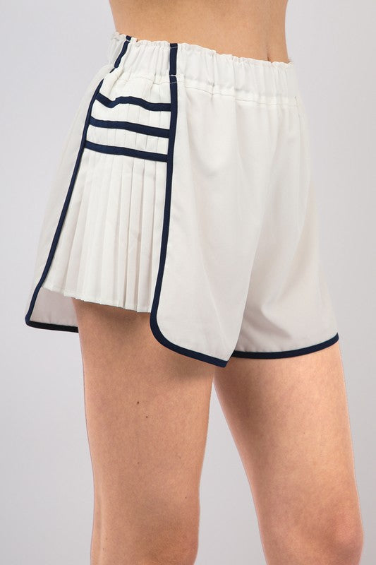 PLEATED DETAIL ACTIVEWEAR SHORTS
