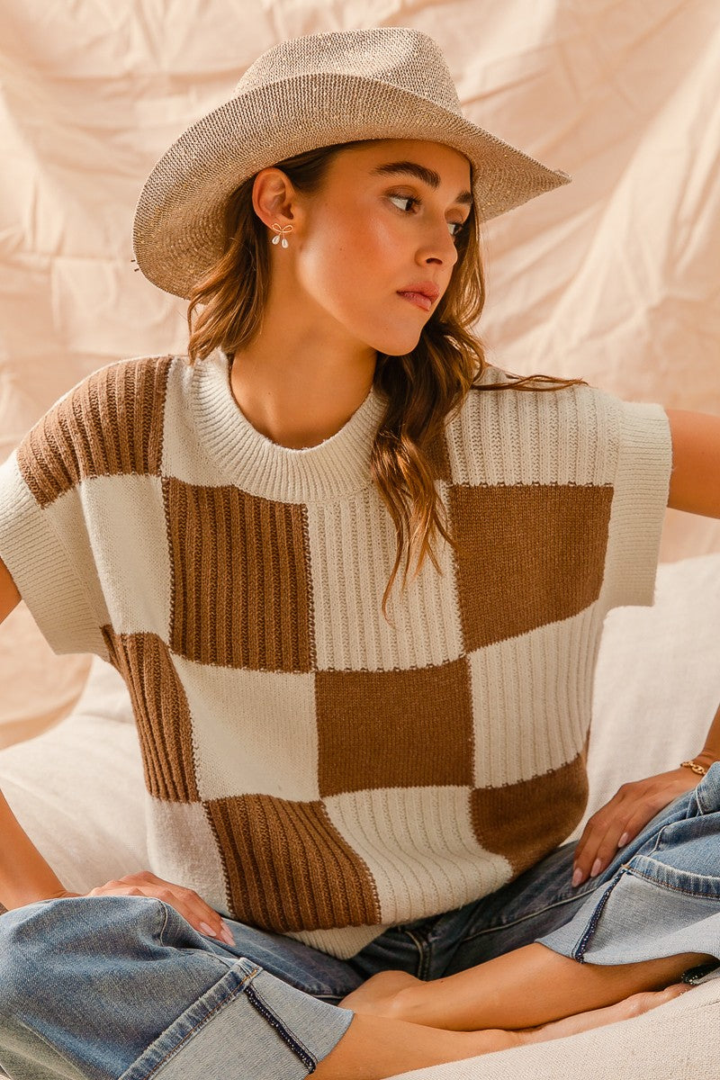 CHECKERED PLAID SWEATER