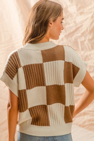 CHECKERED SHORT SLEEVE SWEATER