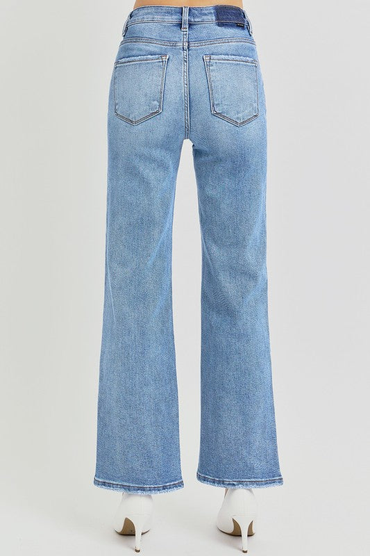 HIGH RISE-ANKLE JEANS