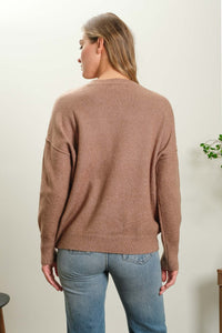 CREWNECK FRONT SEAM SWEATER