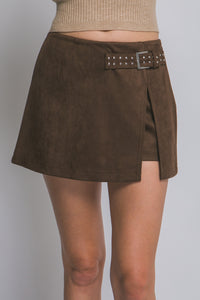 SUEDE BUCKLE MINI SKIRT