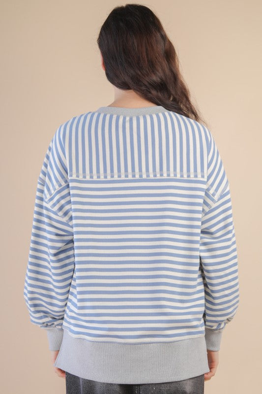 TWO-TONED STRIPED OVERSIZE TOP