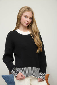 STRIPE HEM KNIT SWEATER