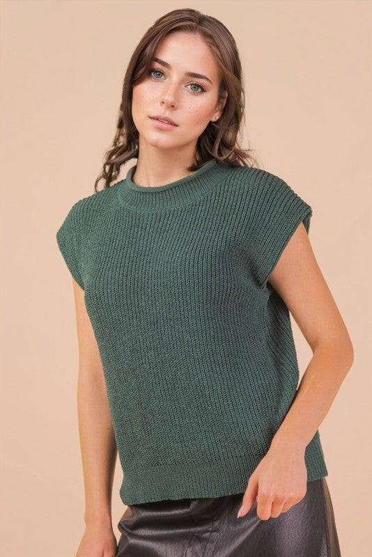OVERSIZED KNIT SWEATER VEST