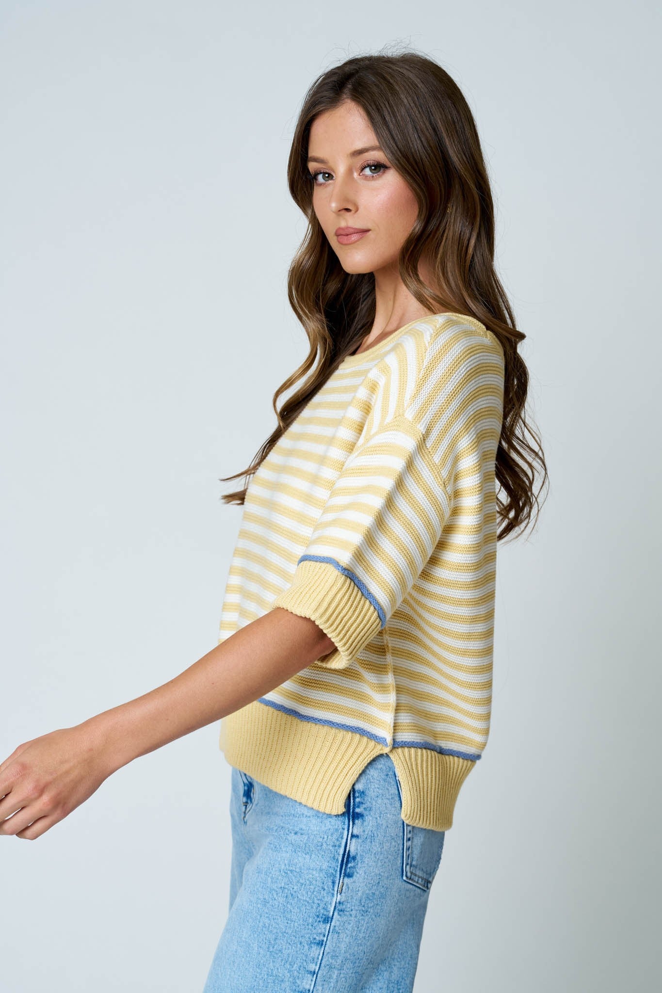 STRIPE LONG SLEEVE KNIT TOP