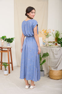 EMBROIDERED FLORAL SET