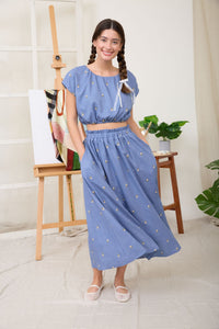 EMBROIDERED FLORAL SET