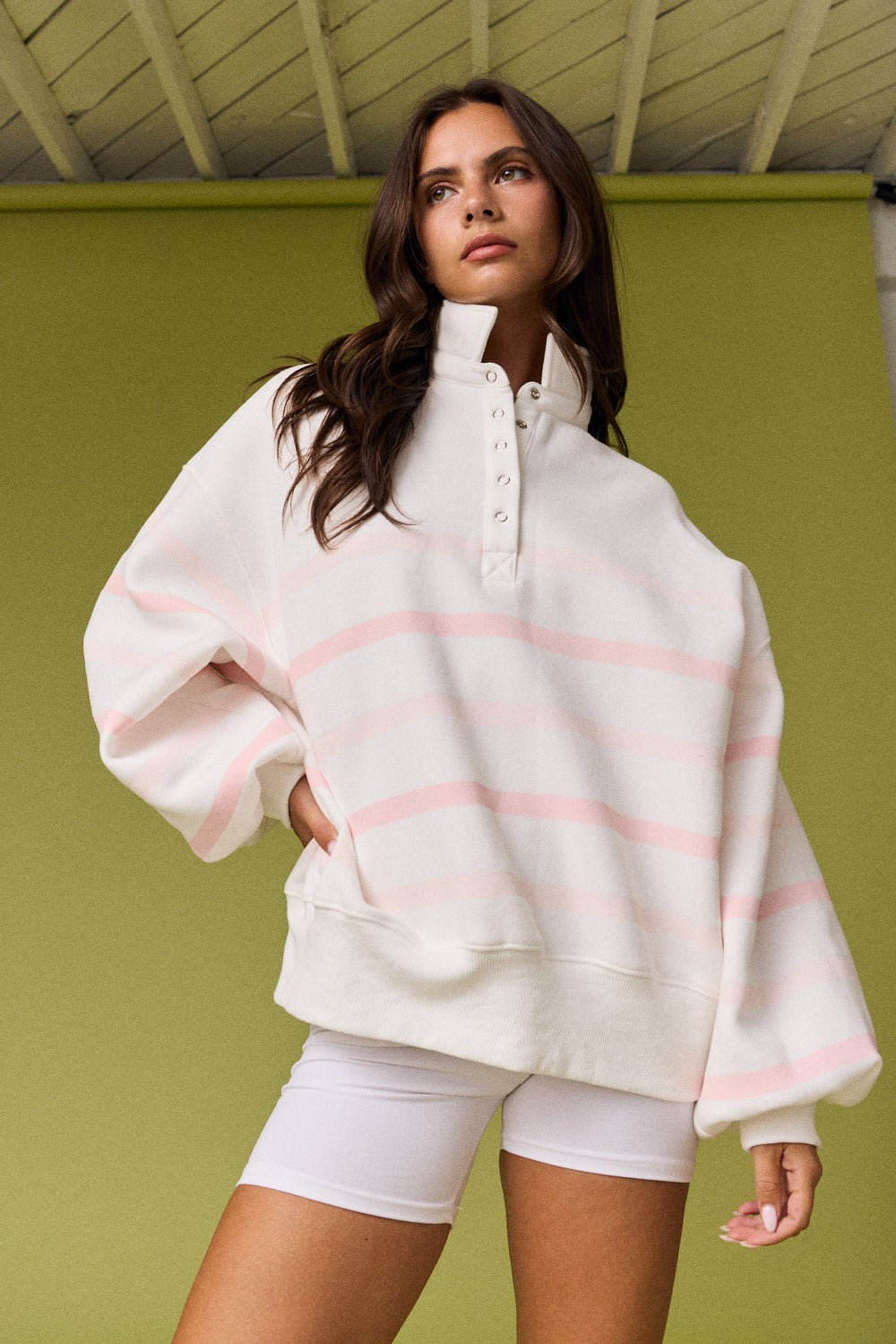 STRIPED MOCK NECK PULLOVER