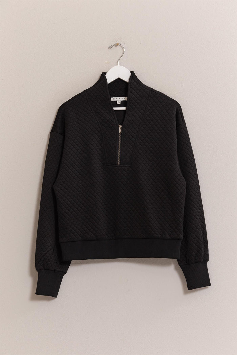 QUILTED HALF ZIP PULLOVER