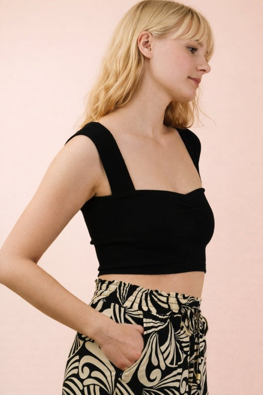FITTED KNIT CROP TOP