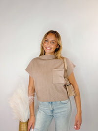 MOCK NECK SHORT SLEEVE SWEATER