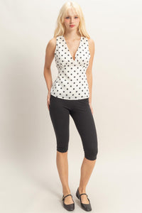 V-NECK POLKA DOT TOP