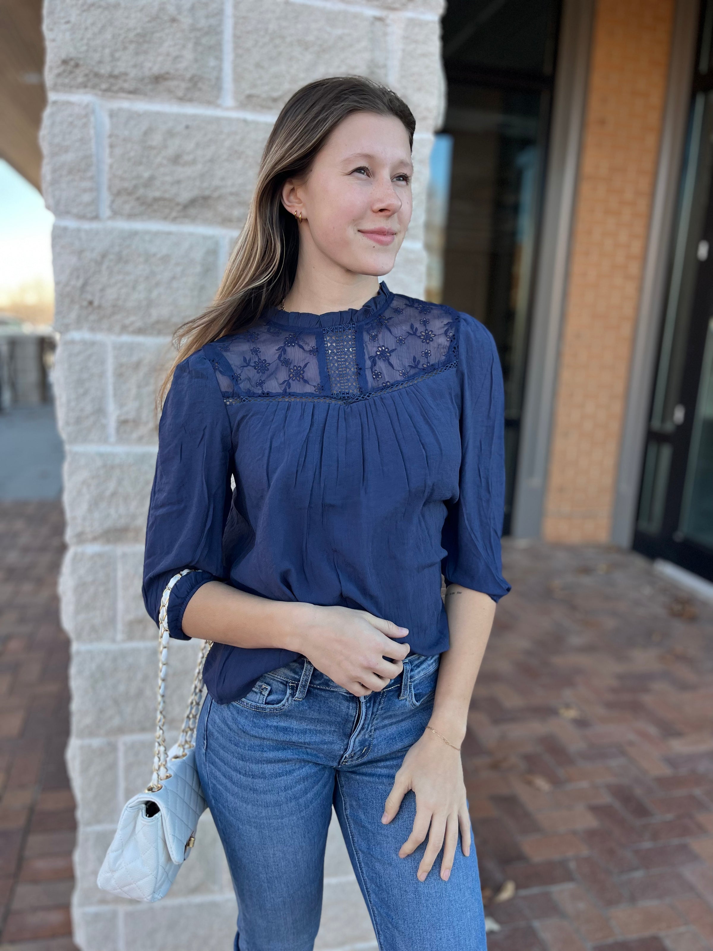 MOCK NECK LACE BLOUSE