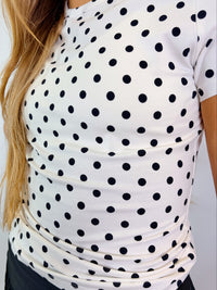 SHORT SLEEVE POLKA DOT TOP