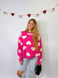 ROUND NECK HEART PRINT SWEATER