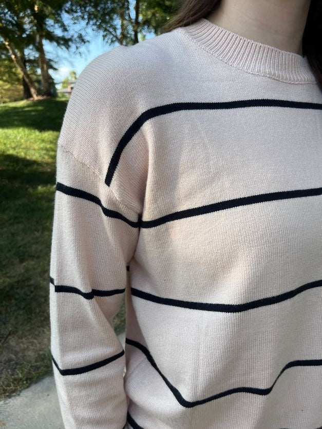 STRIPE CREW NECK SWEATER TOP