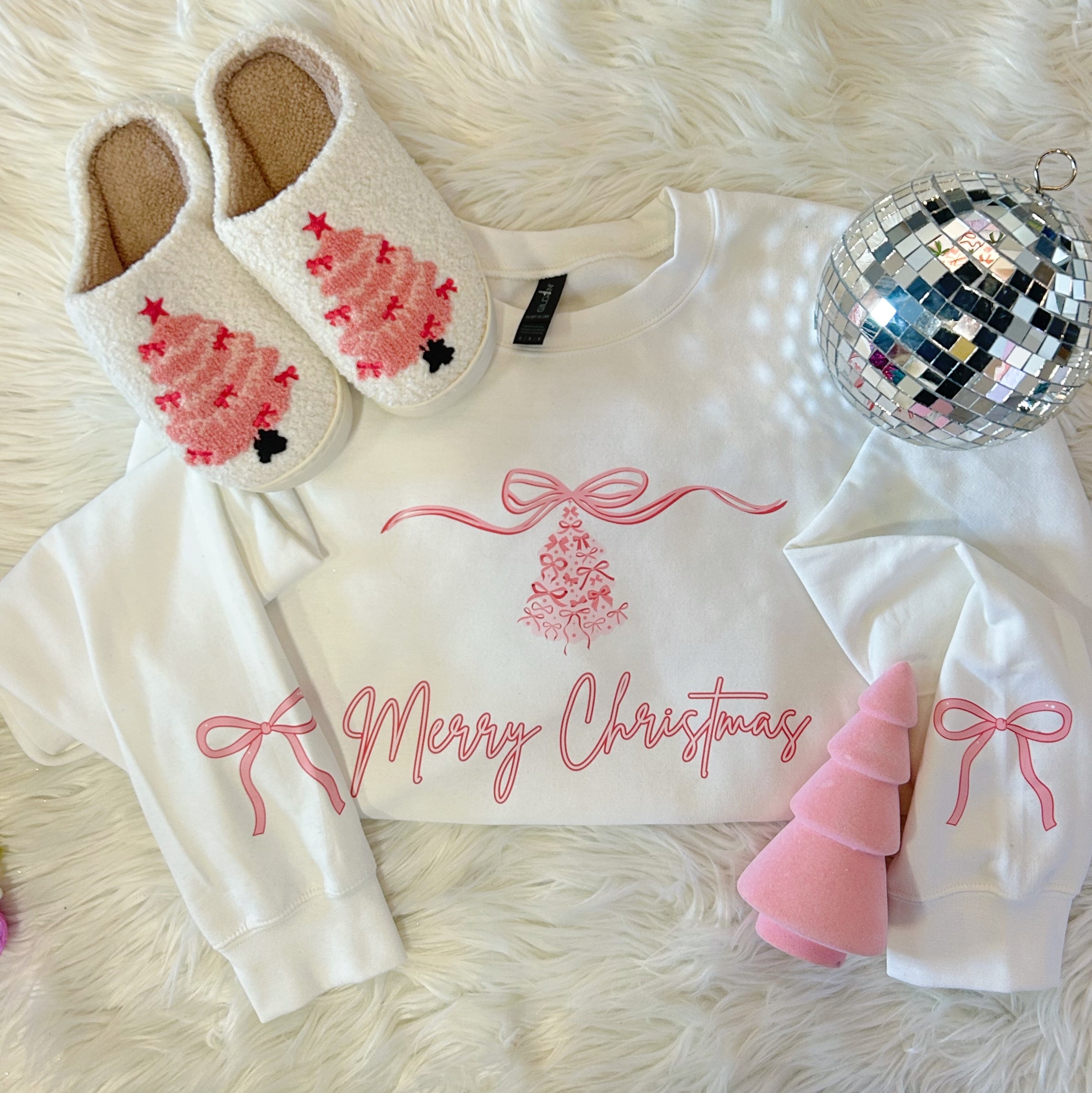 CHRISTMAS TREE BOW CREWNECK