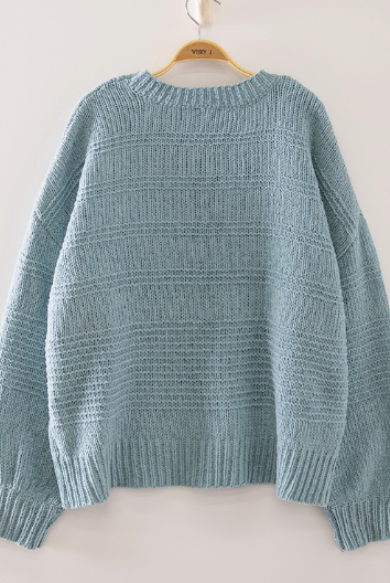 CHUNKY KNIT SWEATER