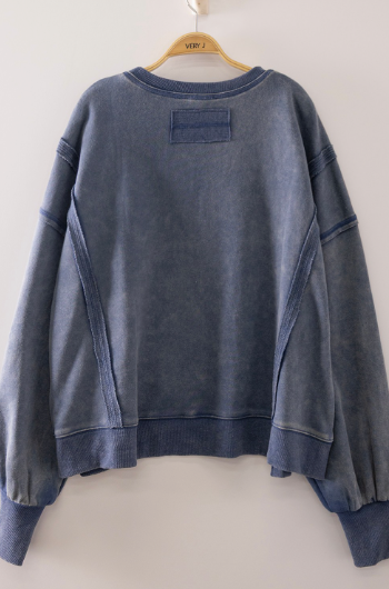 SOFT WASHED SWEATSHIRT