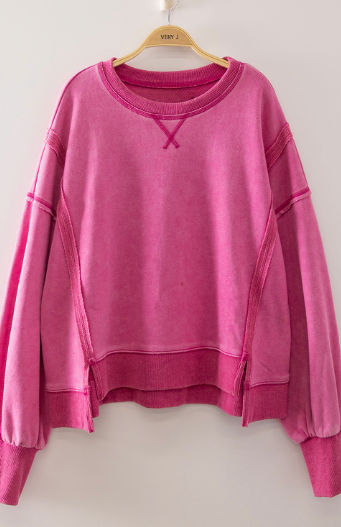 SOFT WASHED SWEATSHIRT
