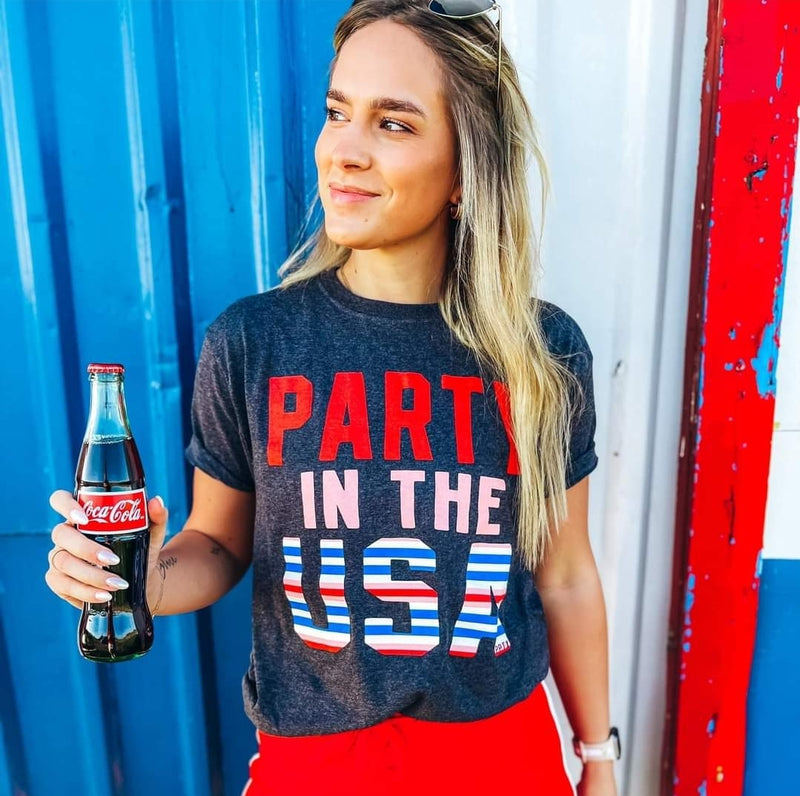 PARTY IN THE U.S.A. T-SHIRT