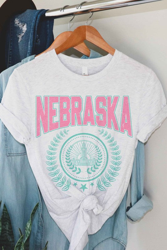 NEBRASKA WREATH GRAPHIC TEE