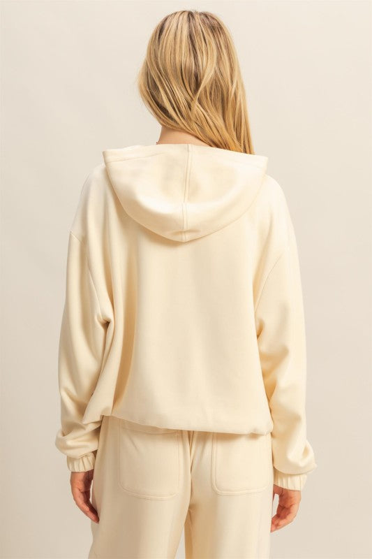 CASUAL ZIP-UP HOODIE