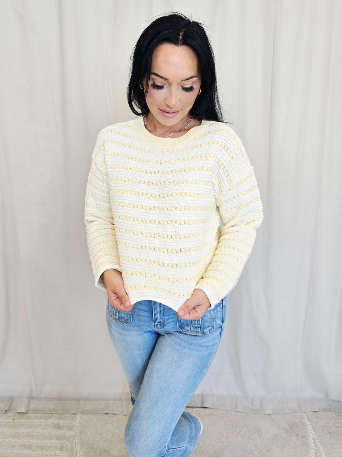 STRIPE CROPPED KNIT TOP