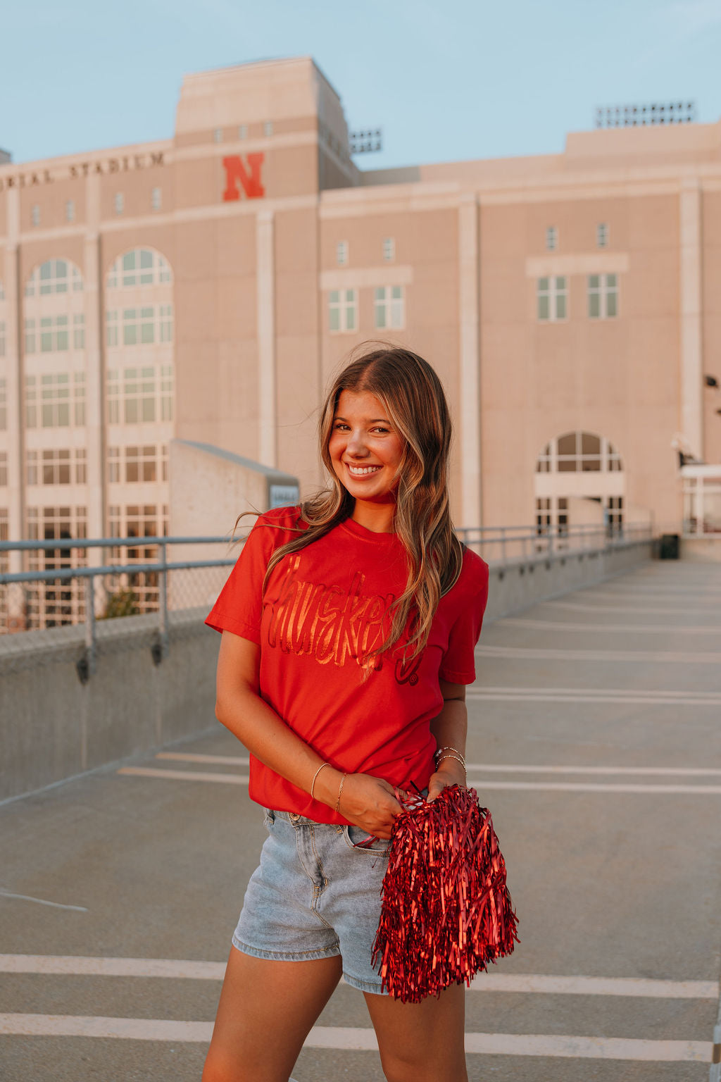 METALLIC HUSKER TEE