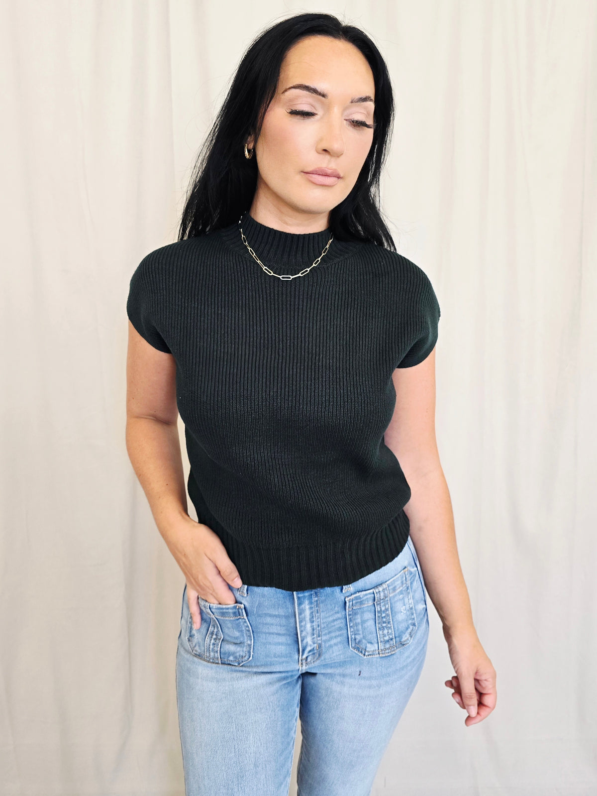 MOCK NECK SWEATER