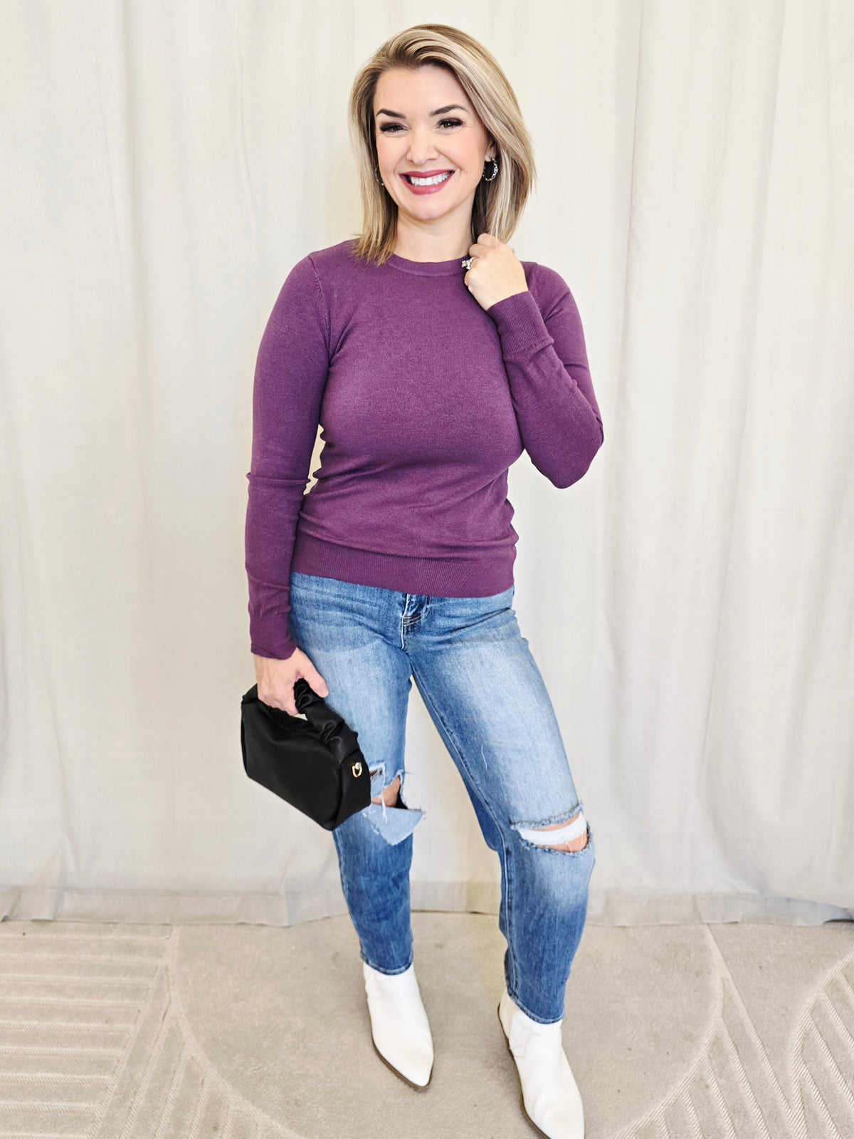 CREW NECK KNIT SWEATER