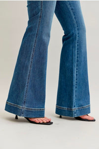 DOUBLE BUTTON FLARE JEAEN