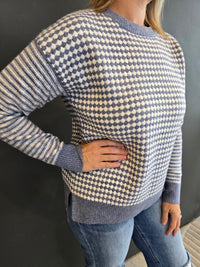 CHECKERED STRIPE SWEATER