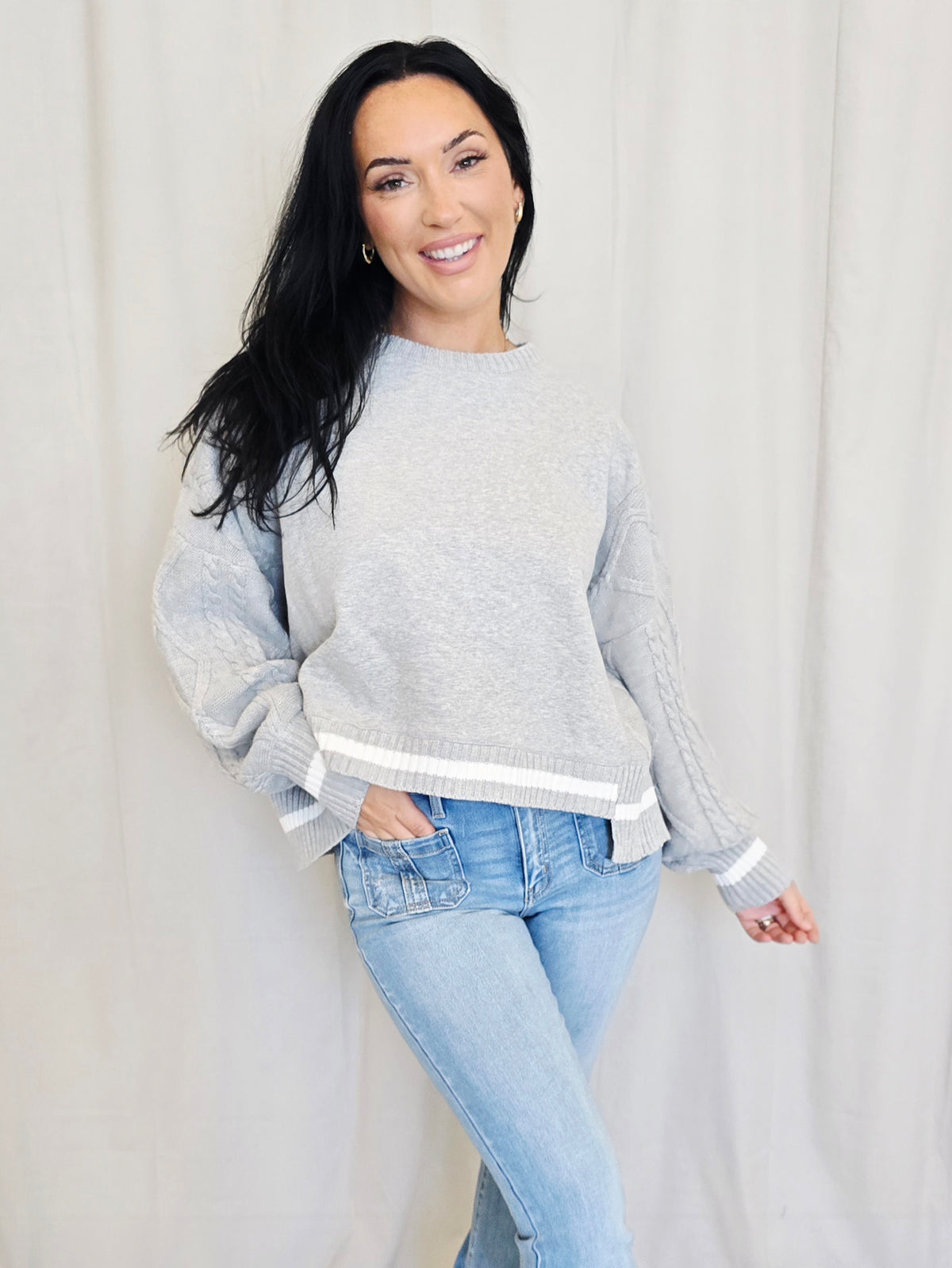 KNIT SLEEVE SWEATSHIRT