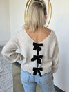 BACK VELVET BOW SWEATER