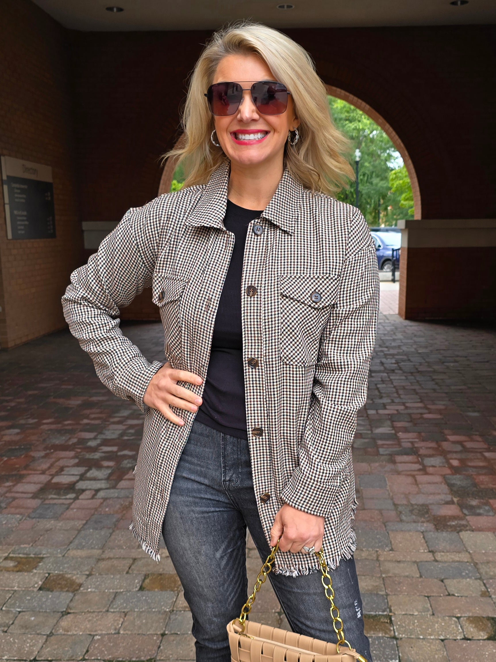 CHECKERED BUTTON DOWN SHIRT