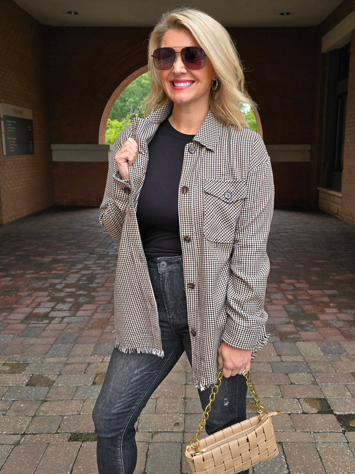 CHECKERED BUTTON DOWN SHIRT