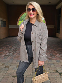 CHECKERED BUTTON DOWN SHIRT