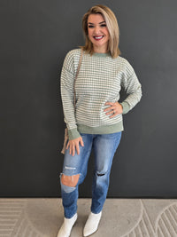 CHECKERED STRIPE SWEATER